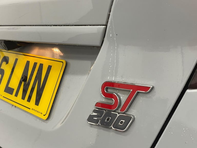 2016 Ford Fiesta 1.6T EcoBoost ST-200 Euro 6 3dr HATCHBACK Petrol Manual