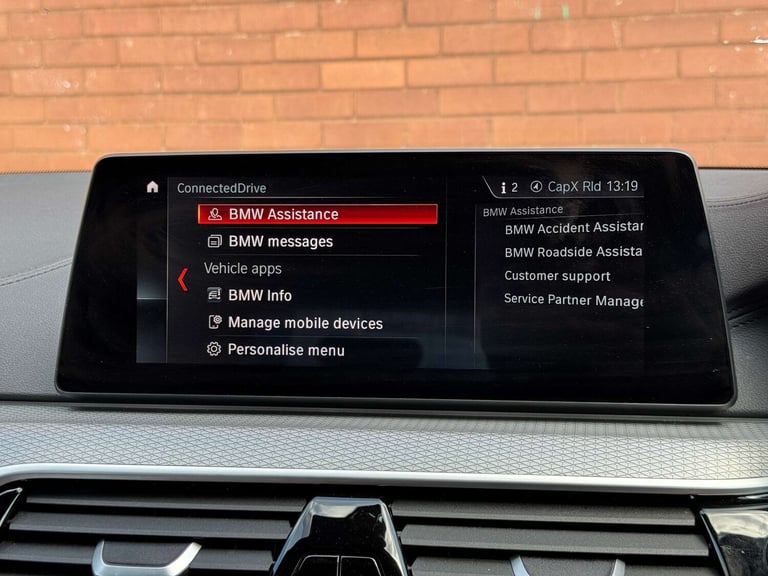 2018 BMW 5 Series 520d xDrive M Sport 5dr Auto ESTATE DIESEL Automatic