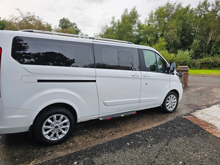Ford, TOURNEO CUSTOM, MPV, 9 SEATS, 2023, Manual, 1996 (cc), 4 doors