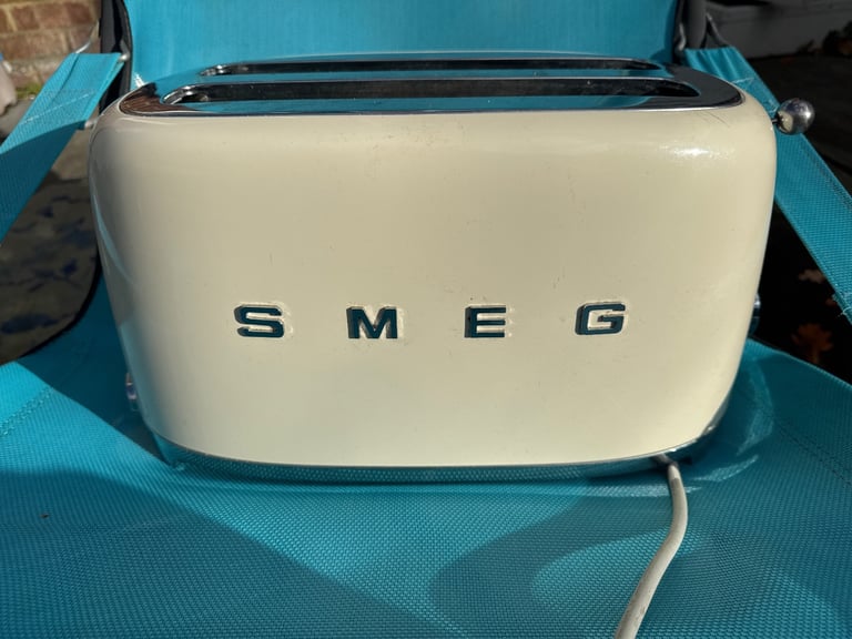 Smeg toaster 