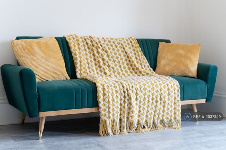 2 bedroom house in Waverley Road, Southsea, PO5 (2 bed) (#2637359)