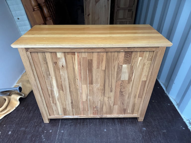 Solid oak sideboard Possible Delivery 