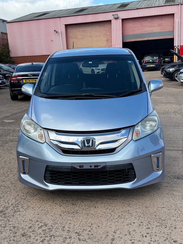 2011 Honda Freed 1.5 Hybird 7 Seater Premium   Hybrid Electric Automatic