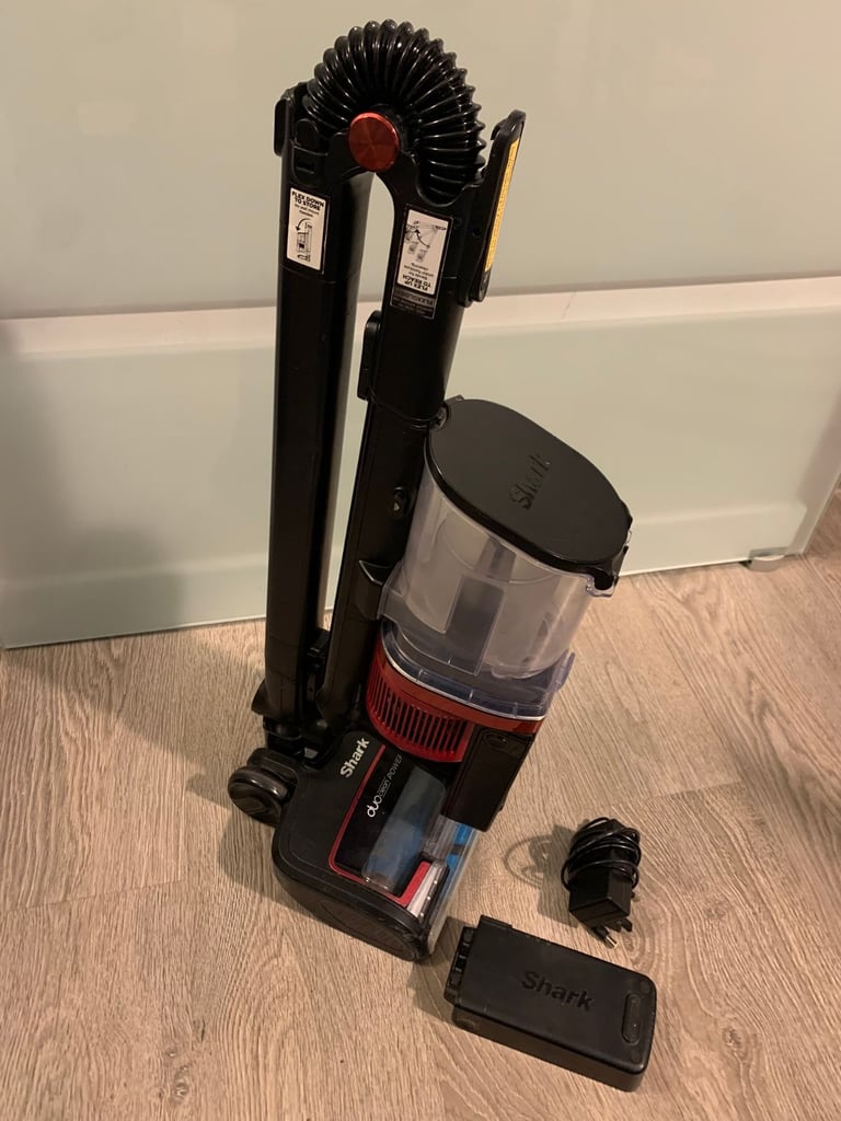 image for Shark IZ300UKT Cordless digital + extra battery