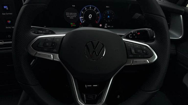 2025 Volkswagen Touran 1.5 eTSI (150ps) R-Line DSG Automatic Estate Hybrid Automatic