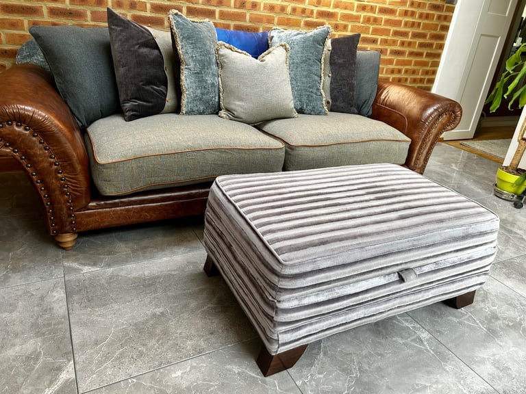 Tetrad Northwood Leather Sofa and Footstool Set ( delivery ) 