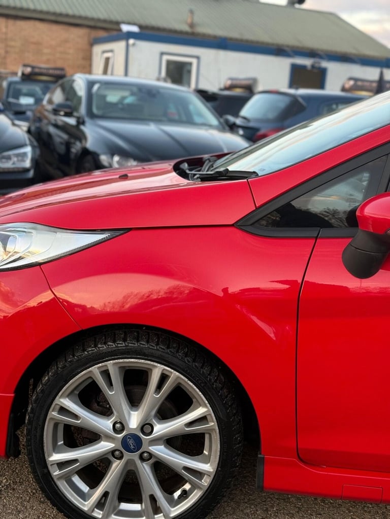 2014 Ford Fiesta 1.0T EcoBoost Zetec S Euro 5 (s/s) 3dr Hatchback Petrol Manual