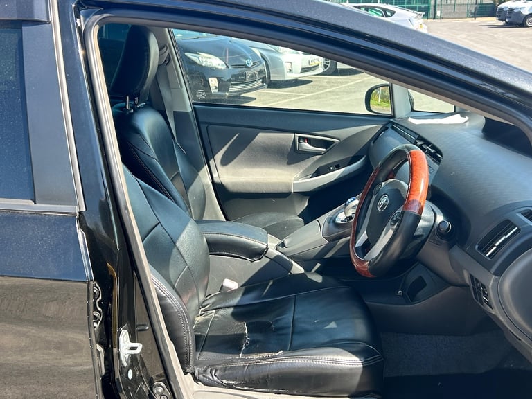 2011 Toyota Prius 1.8L PRIUS HYBRID PETROL Petrol