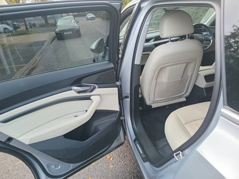 2022 AUDI E-TRON 230KW QUATTRO ESTATE  REPAIRABLE SALVAGE 