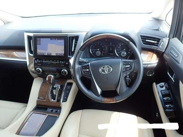 Toyota Alphard 2.5 auto 3500cc executive lounge leather 27k miles 2015 4.5 grade