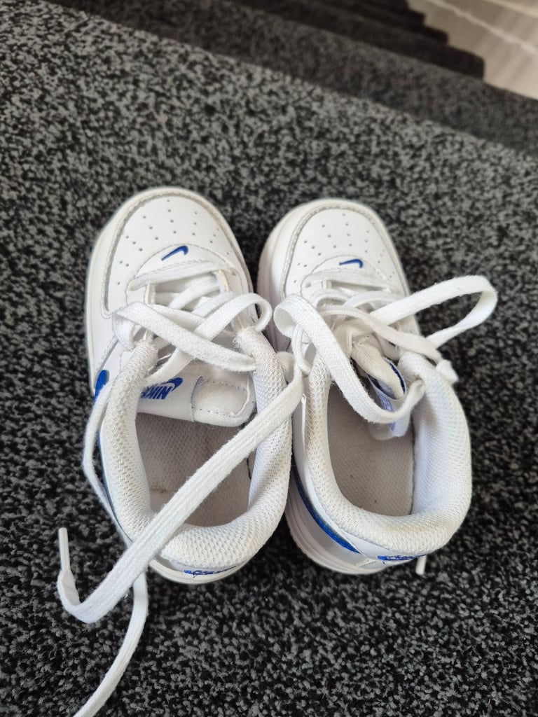 image for Toddler nike trainers size 7.5