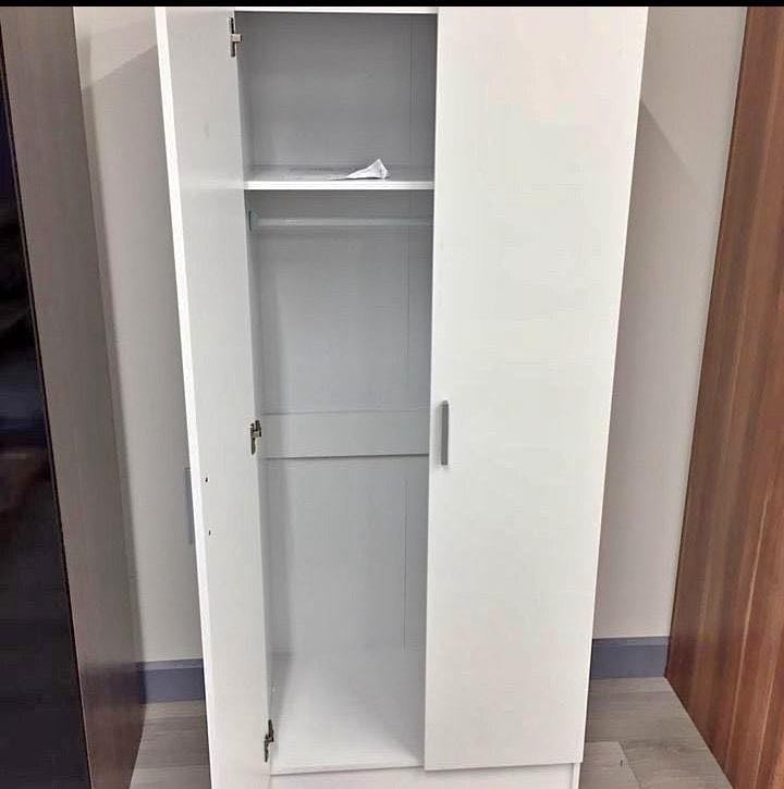 Modern Bedroom Furniture. Bedroom Suit Includes Bedside Tables, Chest of Drawers and Wardrobes