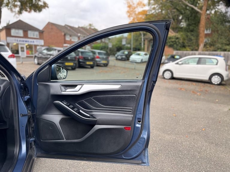 2019 Ford Focus 1.5 EcoBlue 120 Zetec 5dr Auto HATCHBACK DIESEL Automatic