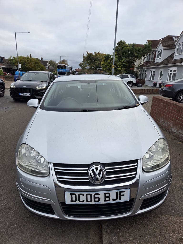 Volkswagen, JETTA, Saloon, 2006, 1595 (cc), 4 doors