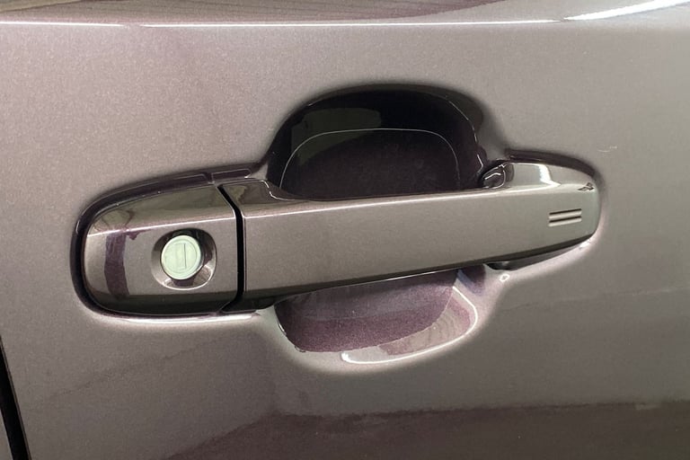 2022 Toyota C-HR 96486 Hatchback Hybrid Automatic