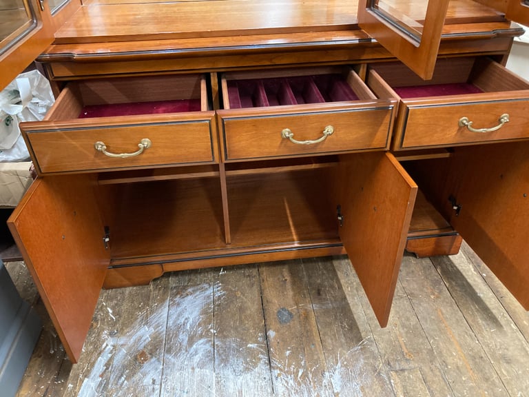 Kitchen Dresser - Solid 2 Piece