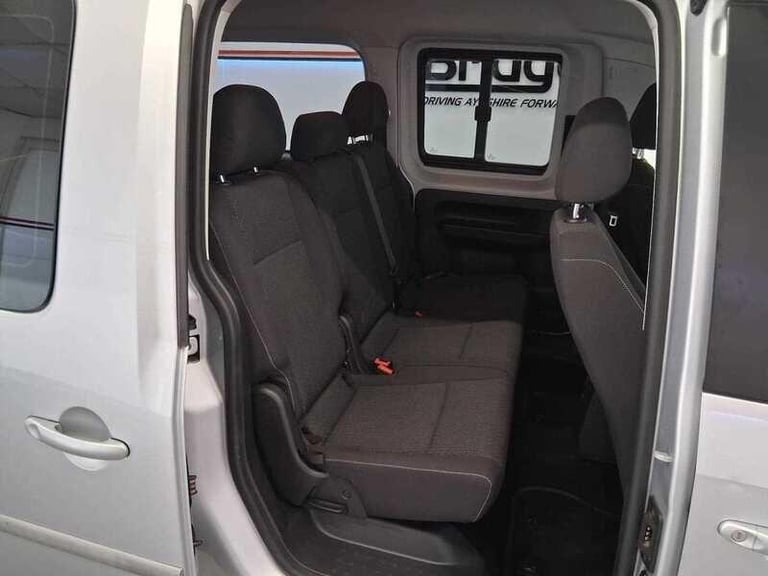 2018 Volkswagen Caddy 2.0 TDi C20 Maxi Combi 5 Seats 5dr MPV Diesel Manual