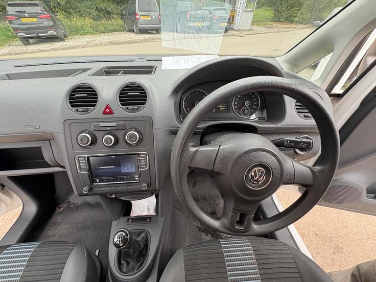 2014 Volkswagen Caddy Caddy C20 TDI BlueMotion Panel Van DIESEL Manual