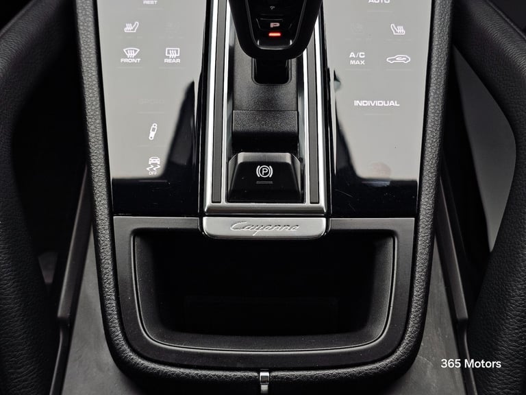 2019 Porsche Cayenne 3.0 V6 E-Hybrid 14.1kWh TiptronicS 4WD Euro 6 (s/s) 5dr (3.6kW Charger) ESTA...