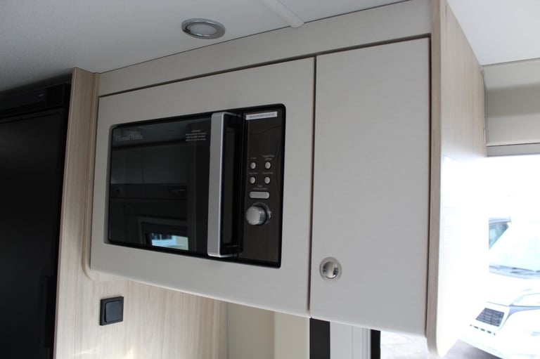 Elddis Autoquest CV40 Magnum GTV DIESEL MANUAL 2025