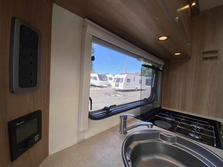 2017 BAILEY PEGASUS PALERMO 5 BERTH FAMILY CARAVAN