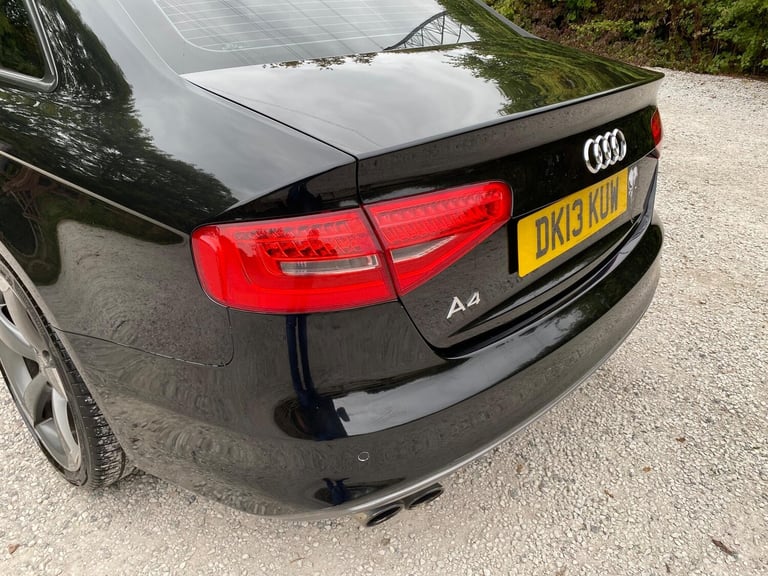 2013 Audi A4 2.0 TDI Black Edition Multitronic Euro 5 (s/s) 4dr SALOON Diesel Automatic