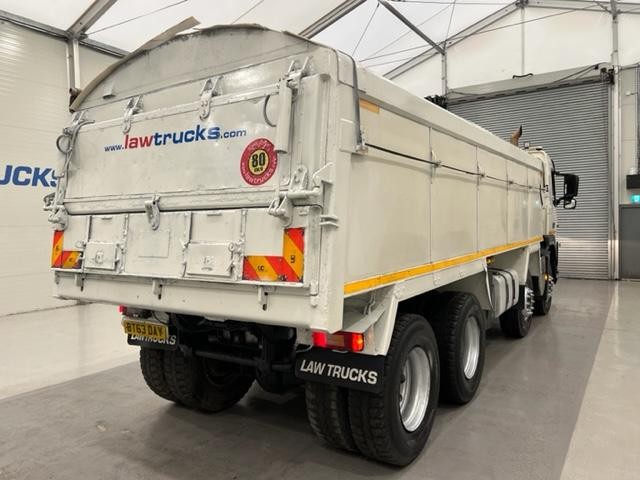 Volvo FM 410 8x4 Day Cab Tipper