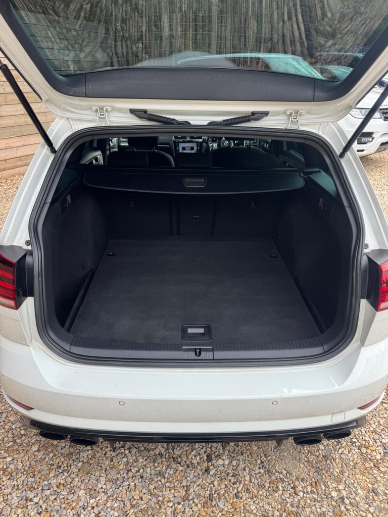 VOLKSWAGEN GOLF 2.0 TSI BlueMotion Tech R 2017