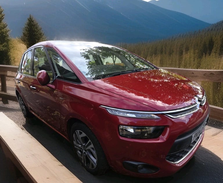 image for 2014 Citroen C4 Picasso 1.6 e-HDi 115 Airdream Exclusive 5dr ETG6 MPV Diesel Automatic