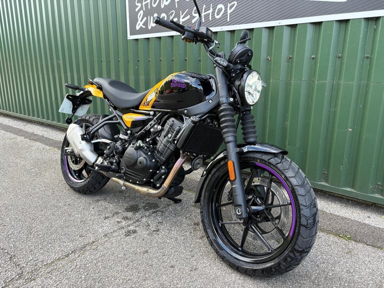 Royal Enfield GUERRILLA 450 Yellow and Black 2024 500 miles One Owner 