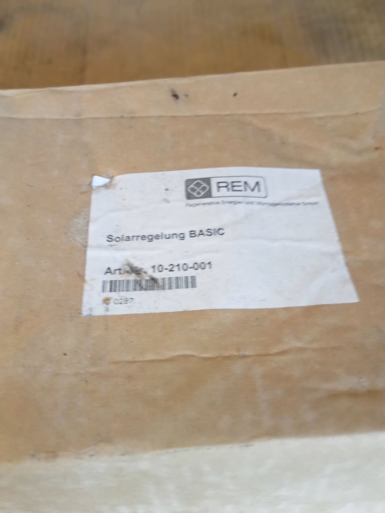 Hot Water Solar Systems 2 and 3 Panels available 