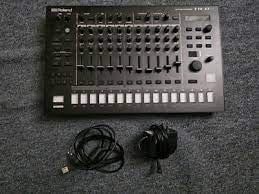 image for Roland TR-8S Drum machine like new condition 
