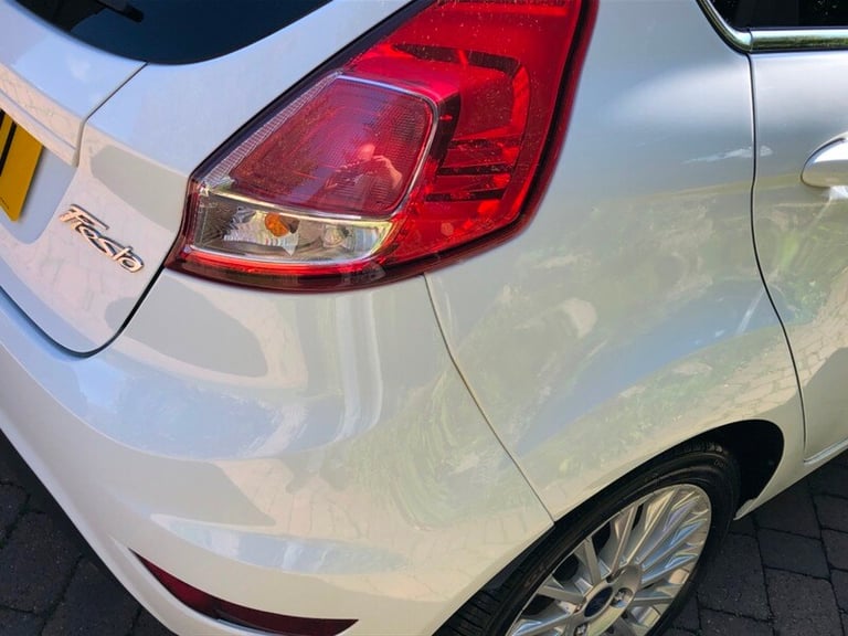 Ford Fiesta TITANIUM