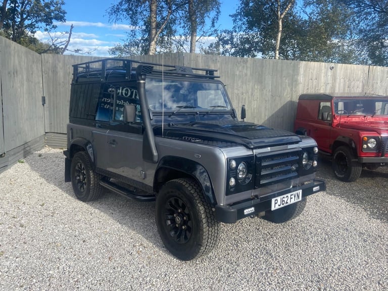 2012 Land Rover Defender Hard Top TDCi [2.2] PANEL VAN DIESEL Manual