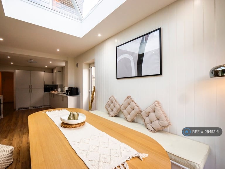 1 bedroom in Balfour Road, Portsmouth, PO2 (#2645216)