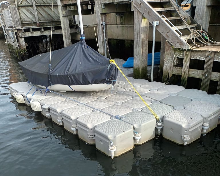 image for Versadock floating dock 