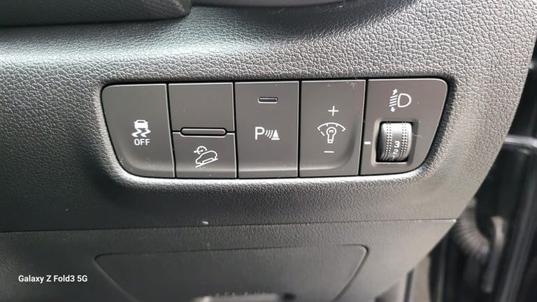 2022 Hyundai KONA 1.0 T-GDi MHEV Premium SUV 5dr Petrol Hybrid Manual Euro 6 (s/s) (120 ps) SUV H...