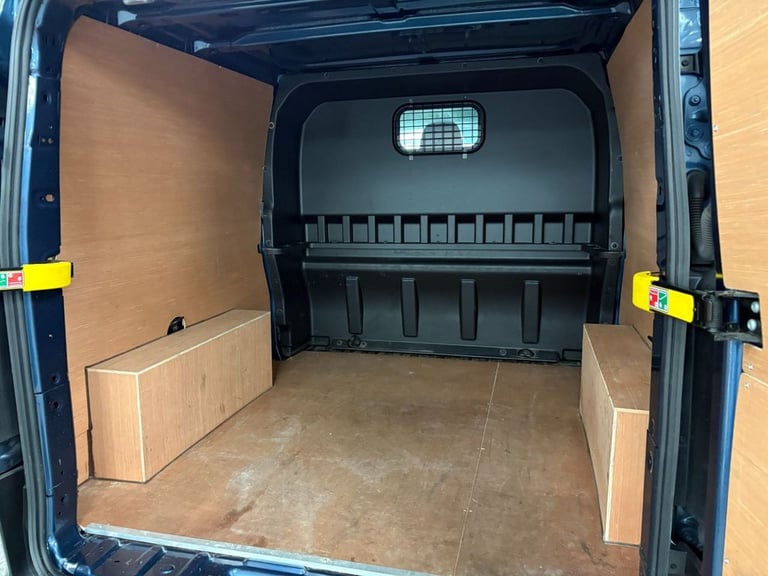 2021 Ford Transit Custom 2.0 EcoBlue 170ps Low Roof D/Cab Trail Van PANEL VAN DIESEL Manual