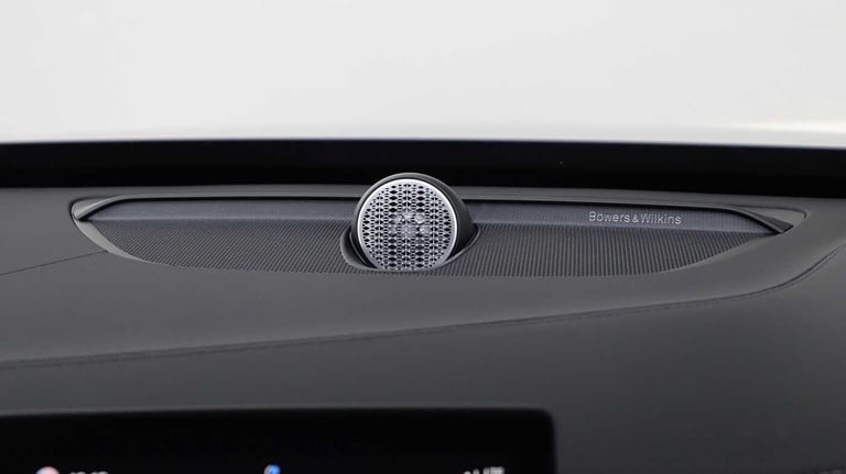2025 Volvo XC90 T8 AWD PHEV Ultra Dark (Blond, Sunroof, Bowers &amp; Wilkins, 360 Camera) ESTATE ...