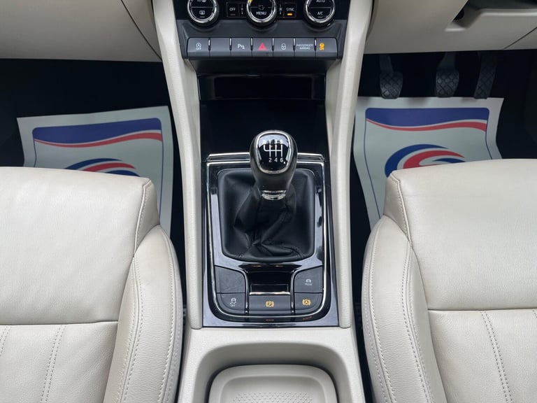 2019 Skoda Karoq 1.6 TDI SE L Euro 6 (s/s) 5dr ESTATE Diesel Manual