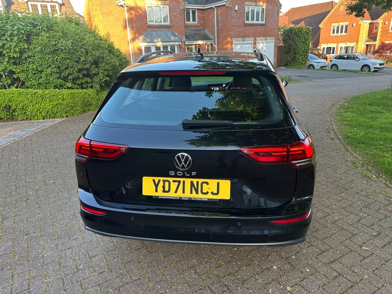 2021 Volkswagen Golf 2.0 TDI Life 5dr ESTATE Diesel Manual