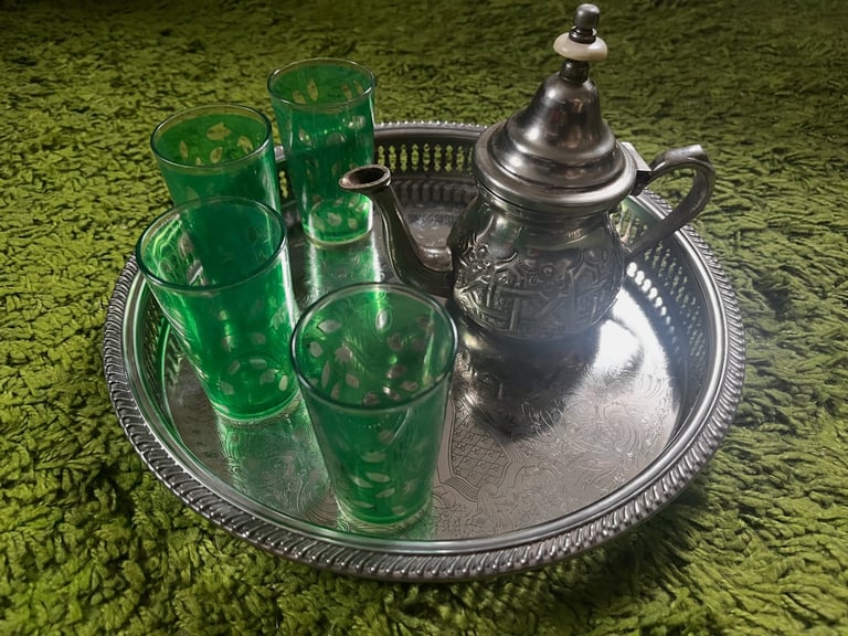 image for Small Moroccan Teapot with traditional tray  4 cups green set morocco mint tea