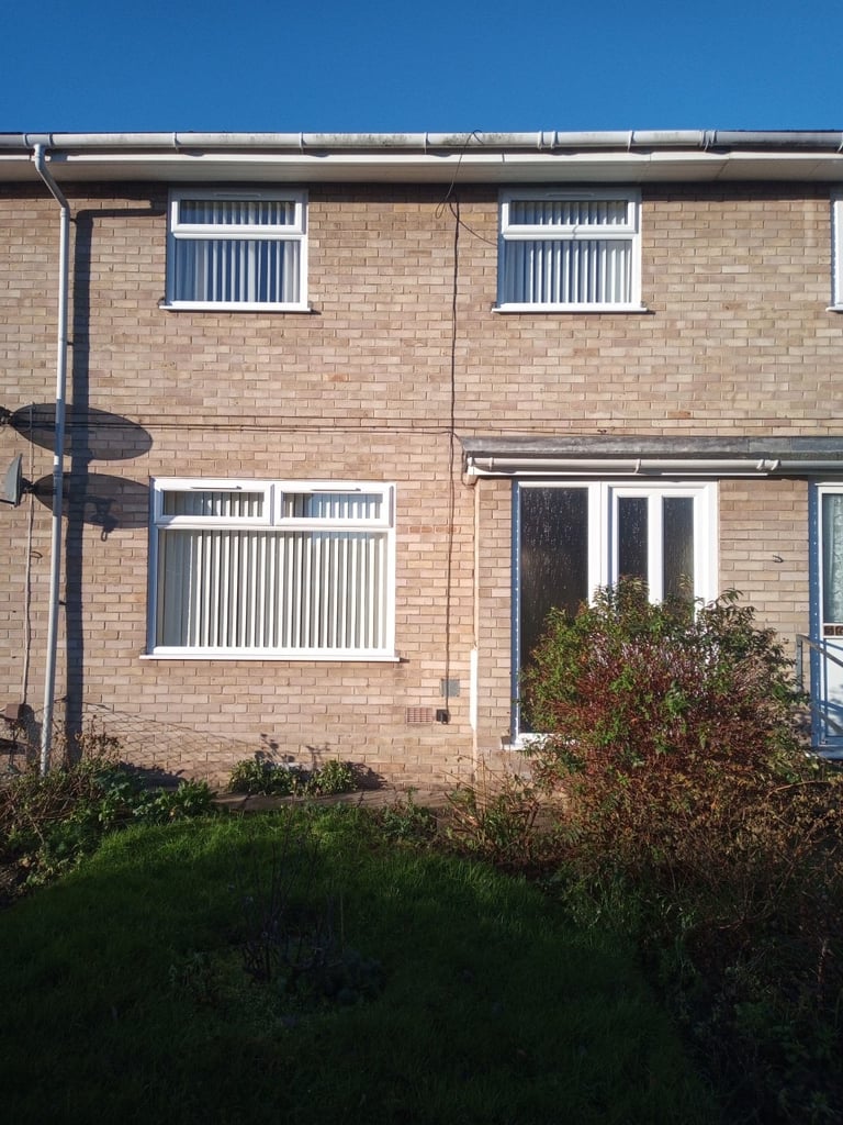 2-Bedroom Mid-Terrace House near Great Yarmouth Racecourse