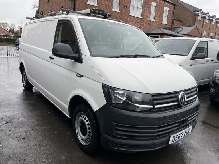 VOLKSWAGEN TRANSPORTER 2.0 TDI T32 BLUEMOTION STARTLINE LWB EURO 6 2017