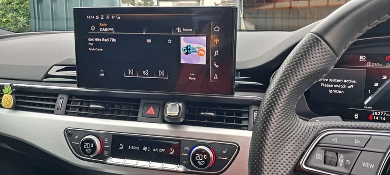 Audi, A4, Saloon, 2022, Semi-Auto, 1984 (cc), 4 doors