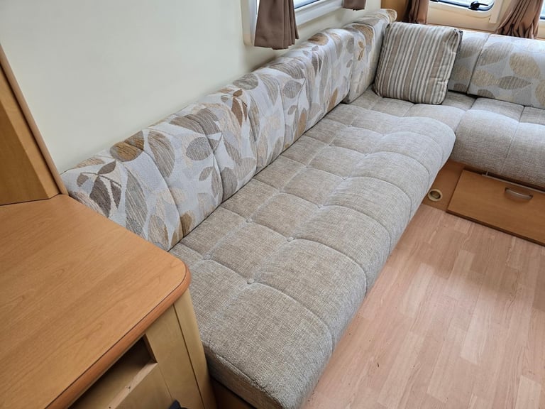 2011 Bailey Olympus 462 4 Berth Lightweight Caravan Motor Mover