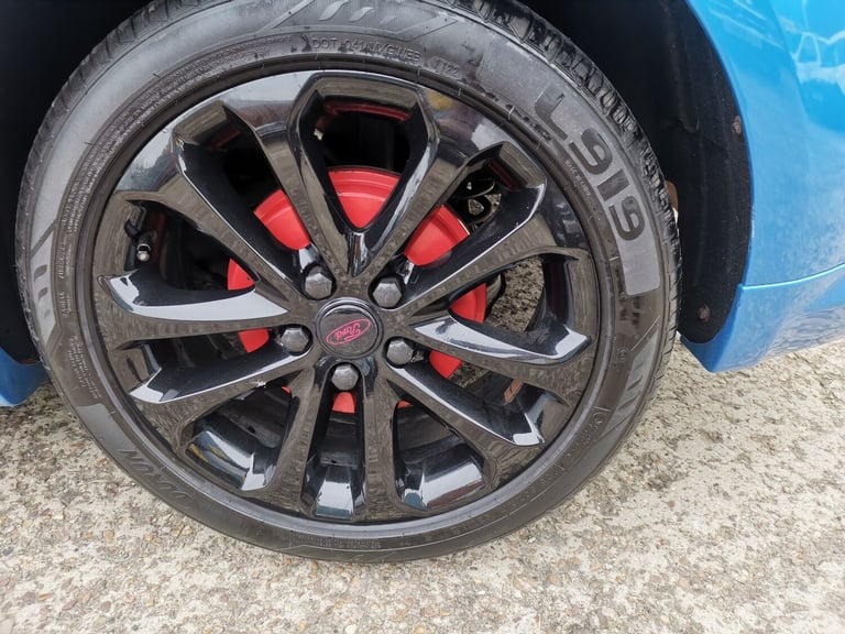 2009 Ford Focus 1.8 Zetec S 5dr HATCHBACK Petrol Manual