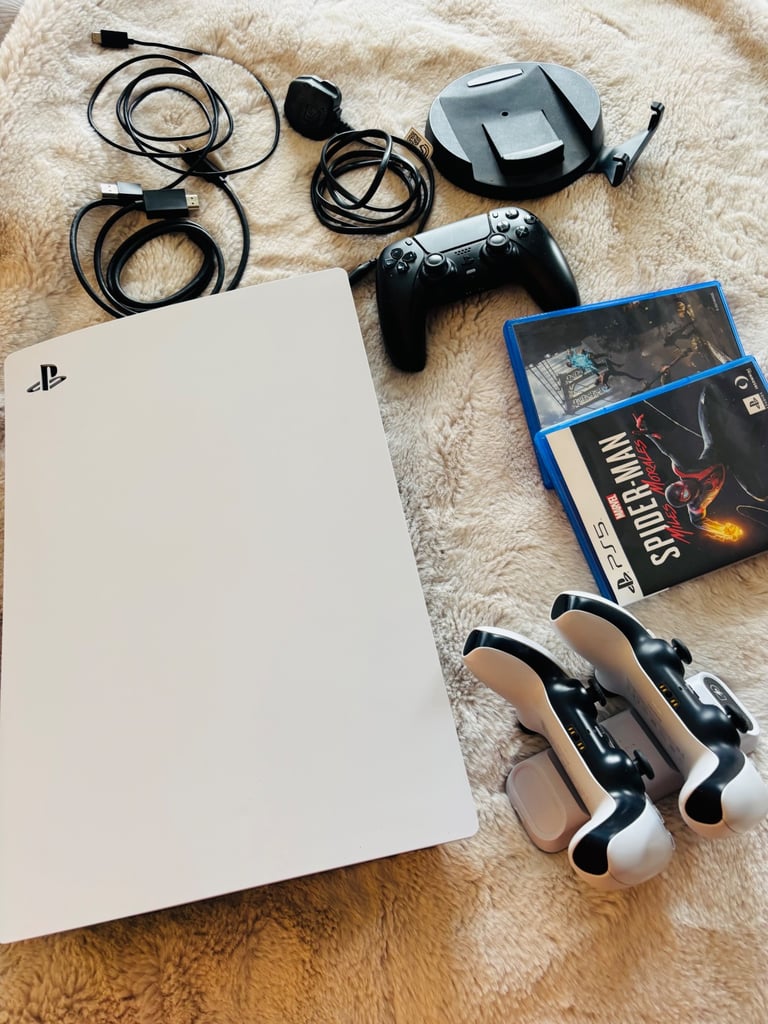 image for Sony PlayStation 5 600GB White Disc Console with Controller & games 