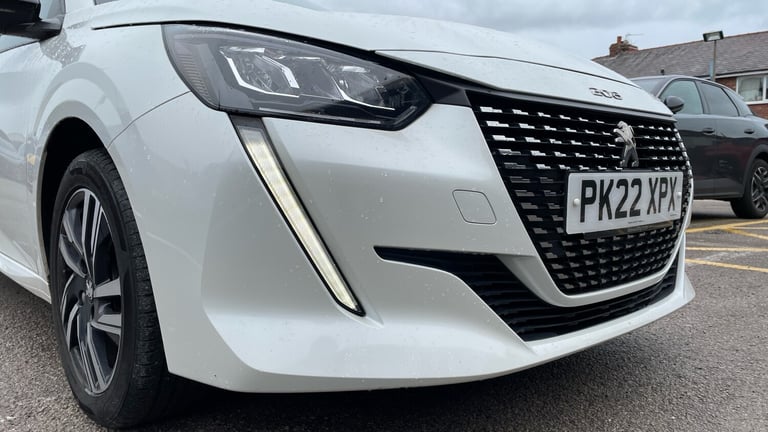 2022 Peugeot 208 1.2 PureTech Allure Premium Hatchback 5dr Petrol EAT Euro 6 (s/s) (100 ps) Hatch...