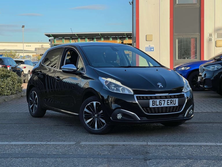 2017 Peugeot 208 1.2 PureTech Allure Premium Hatchback 5dr Petrol Manual Euro 6 (s/s) (82 ps Hatc...